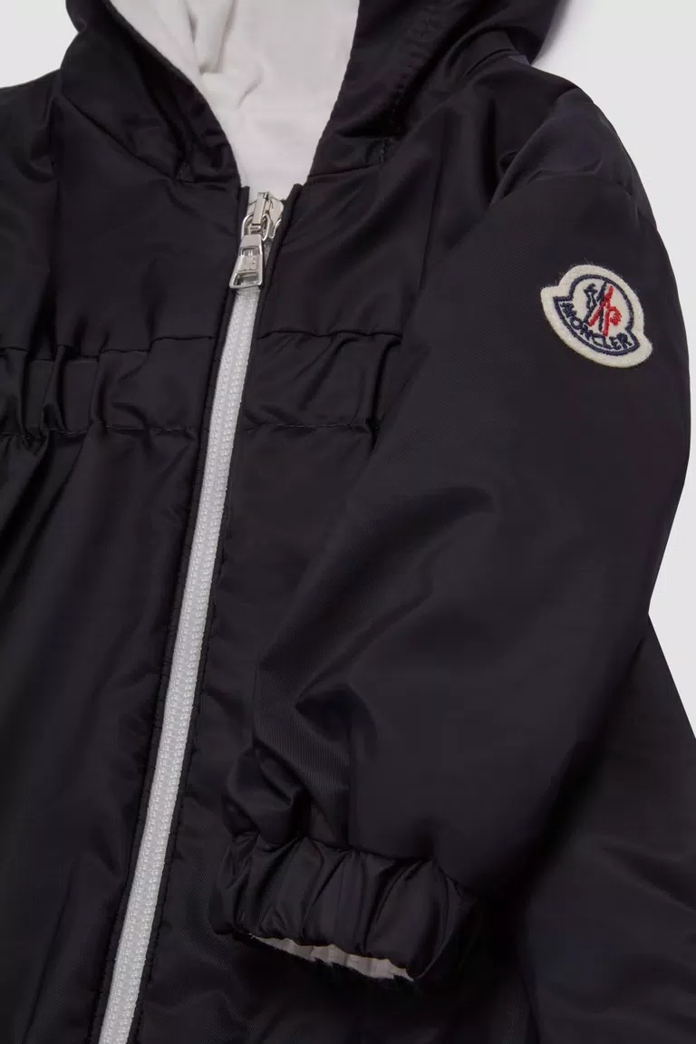Moncler Logo-patch Hooded Jacket In Blue