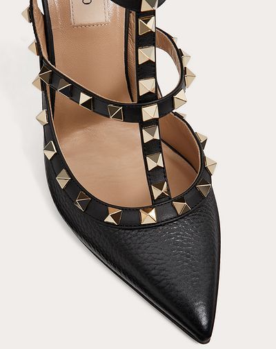 Valentino Studded Strappy Leather Pumps In Black