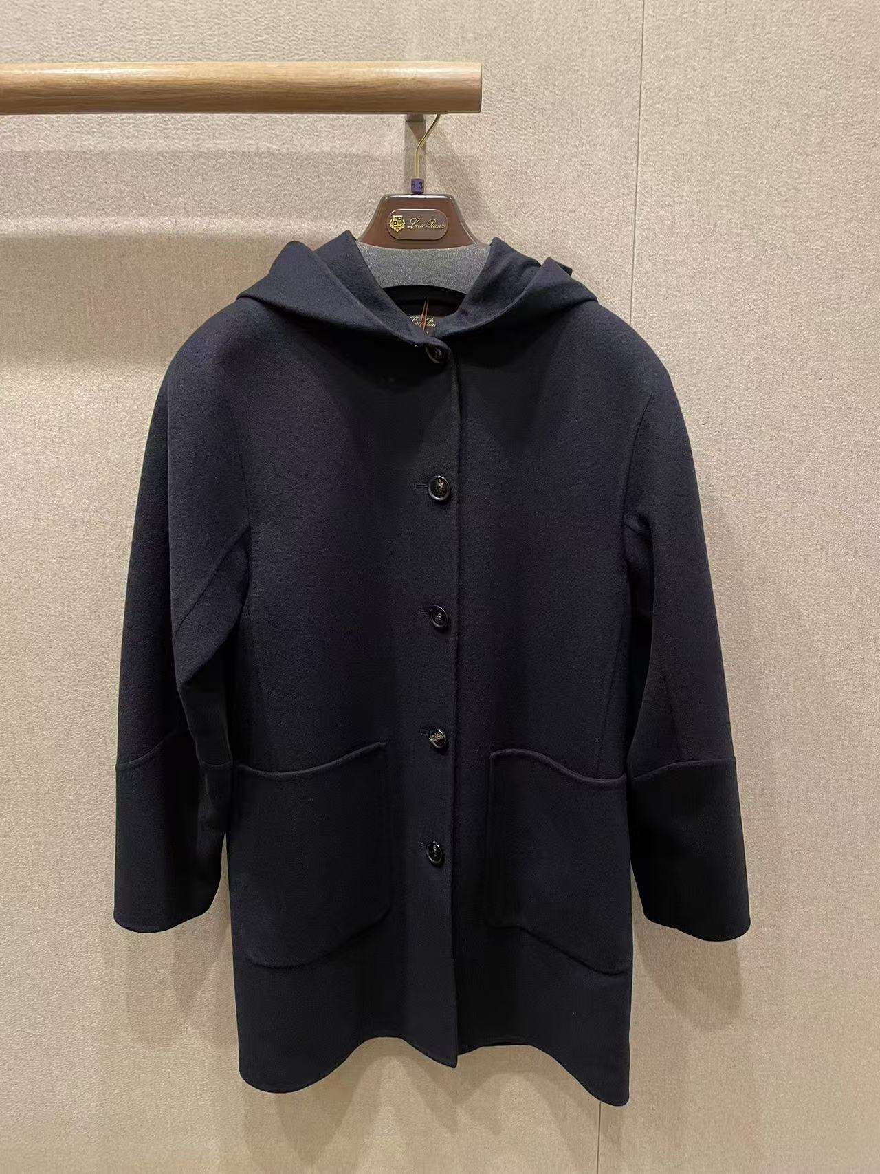 Loro Piana Kian Hooded Coat In Black