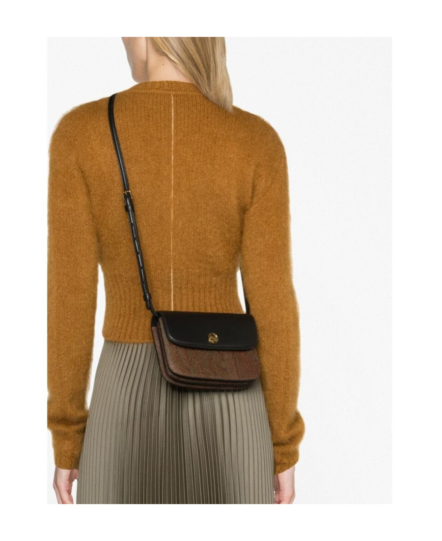 Etro Logo Shoulder Bag In Black