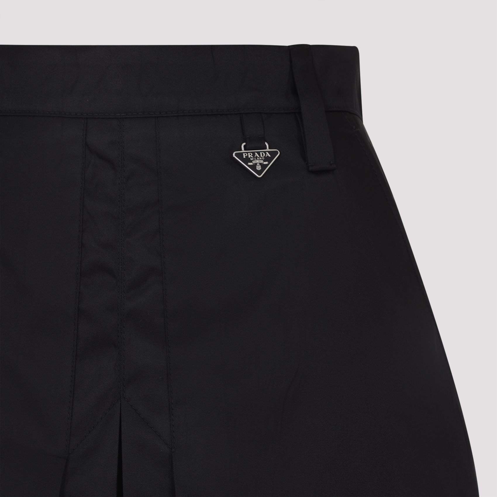 Prada Mini Skirt With Belt Loops And Pleats In Black