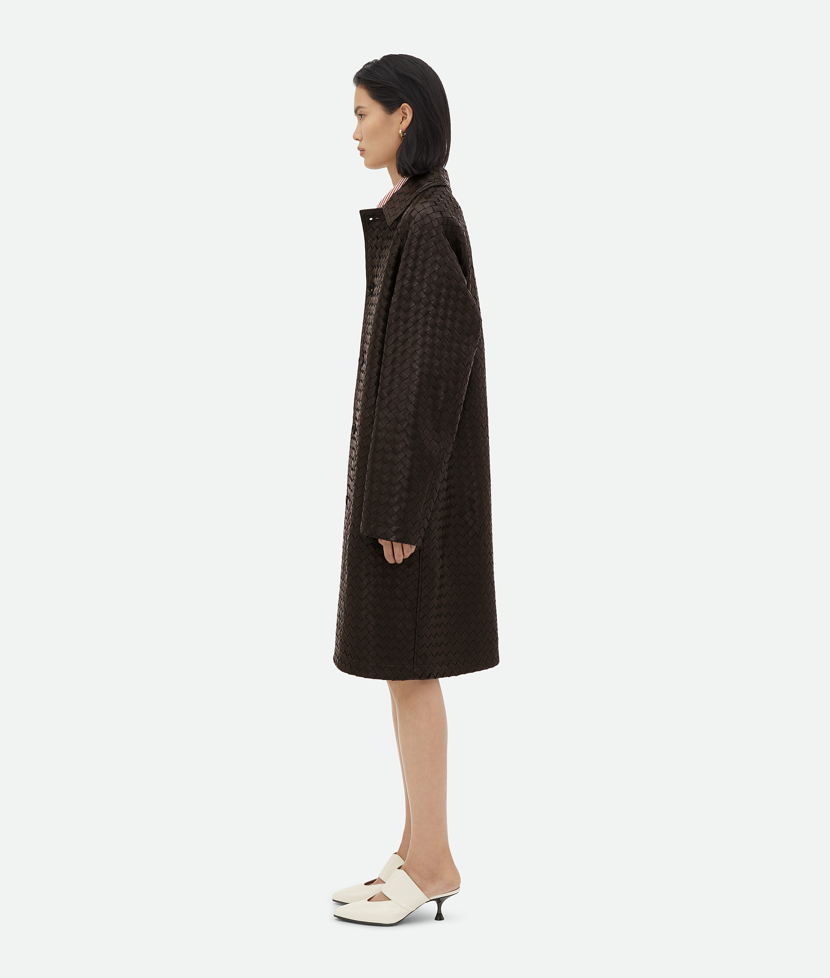 Bottega Veneta Intrecciato Leather Coat In Black