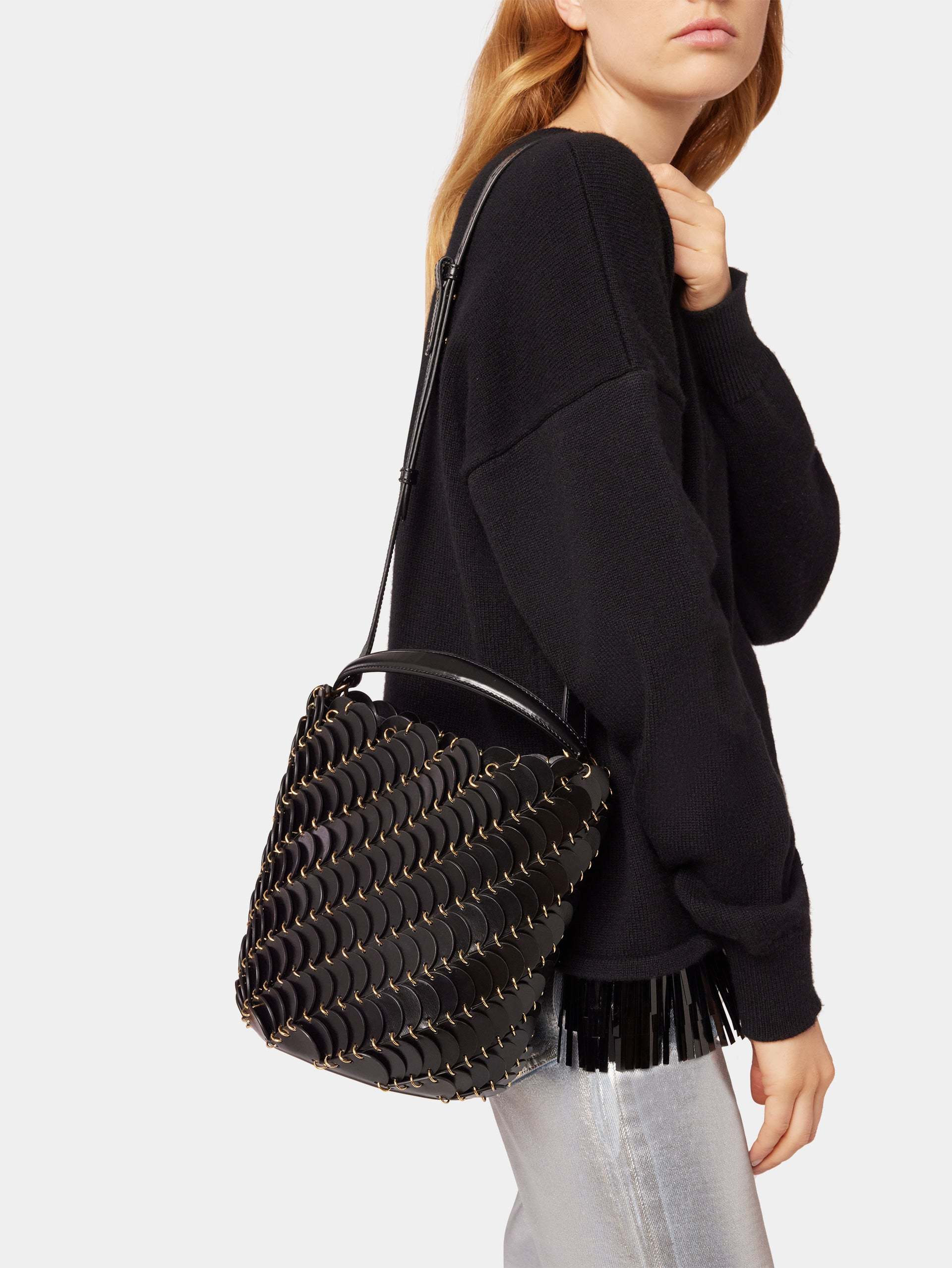 Rabanne Pacoïo Leather Bucket Bag In Black