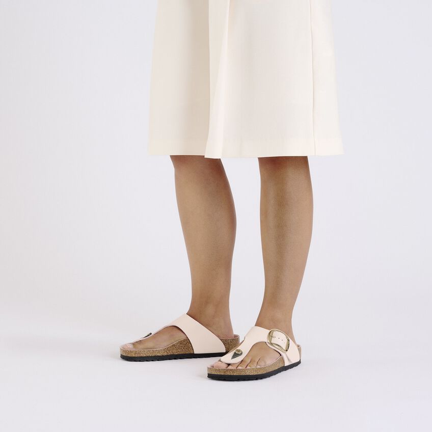 Birkenstock Toe Sandals In Nude