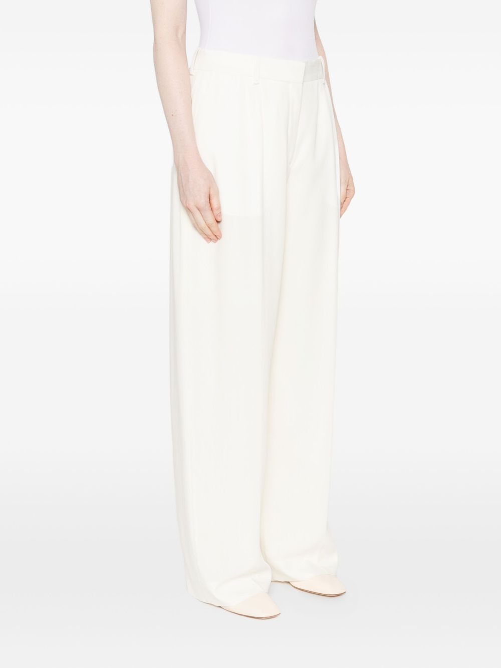 Totême Fluid Trousers With Pleats And Wide Leg In Neutral