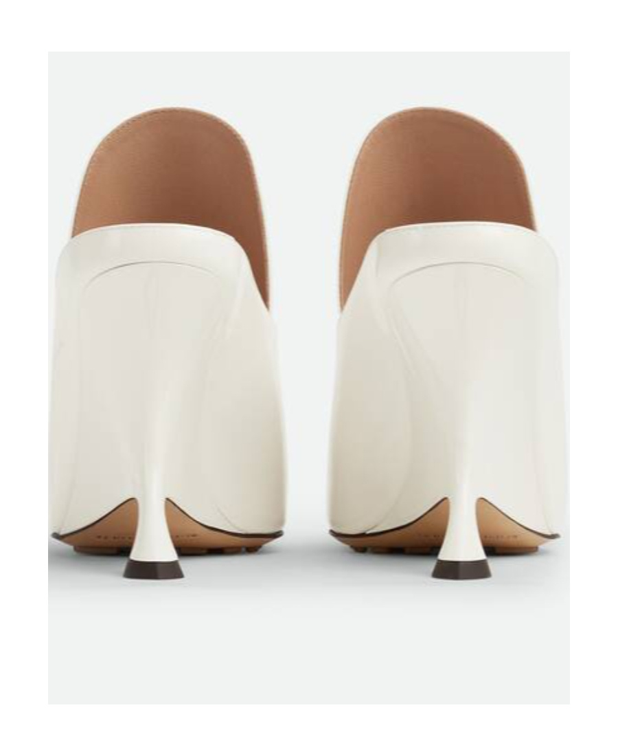 Bottega Veneta Wear High Heels With A Pointed Head. In White