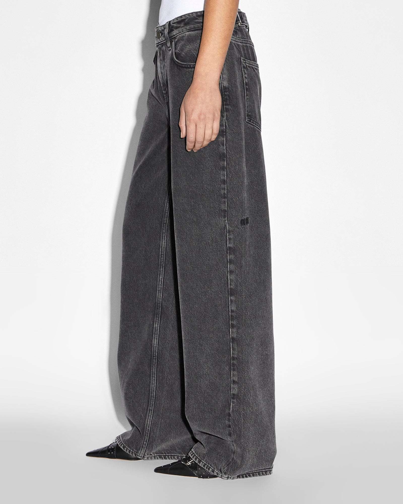 KSUBI LOW RIDER DAZE TRIP JEANS