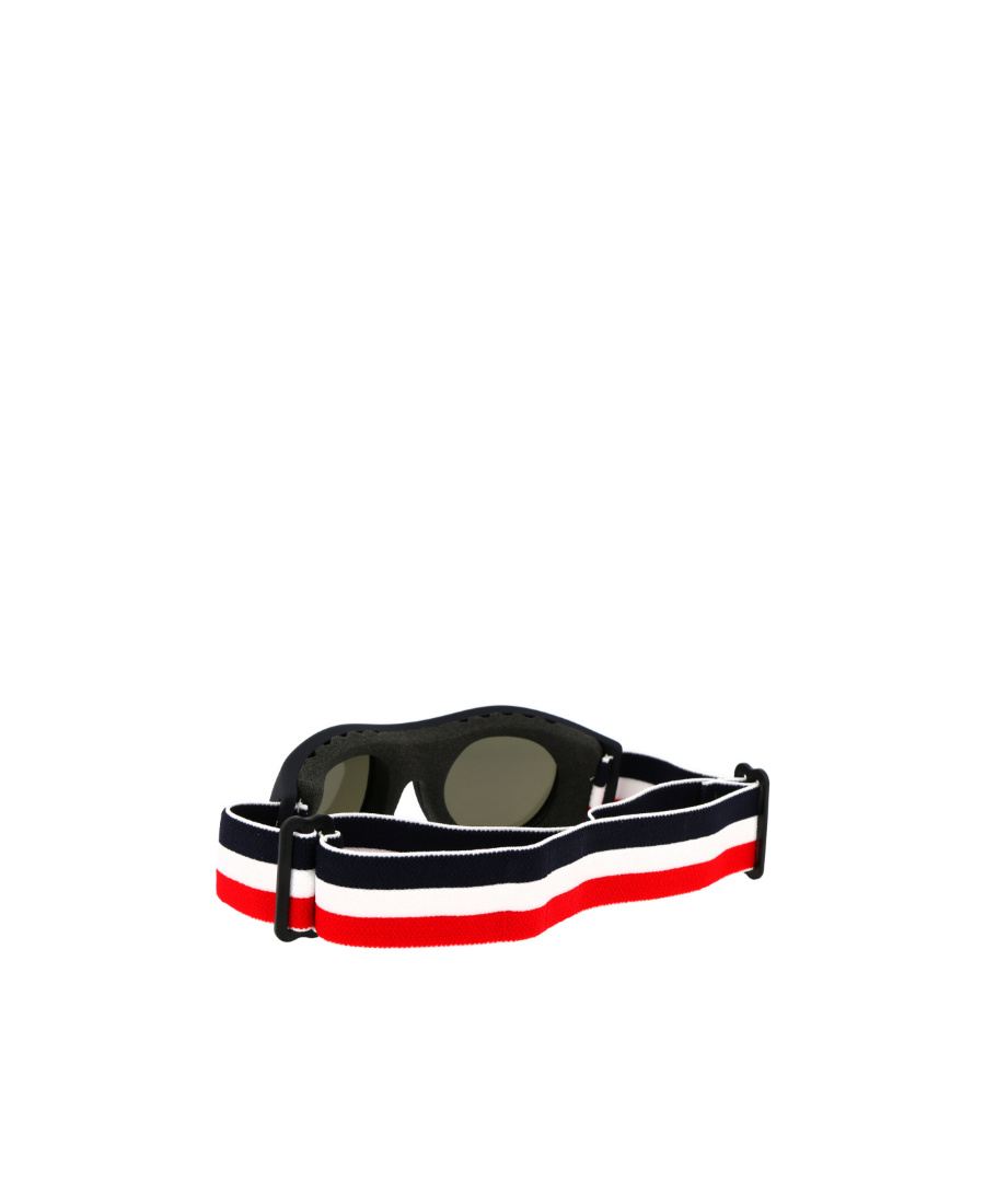 Moncler Round Frame Sunglasses In Black