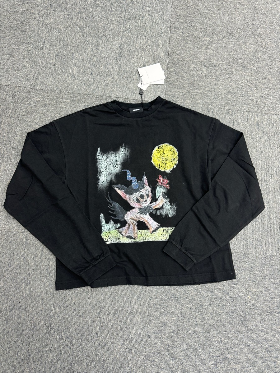 We11 Done Long-sleeved T-shirt In Black