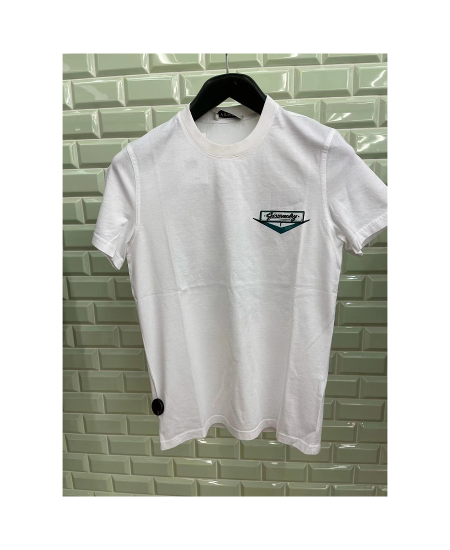 Givenchy T-shirt With Round Neck And Short Sleeves In White