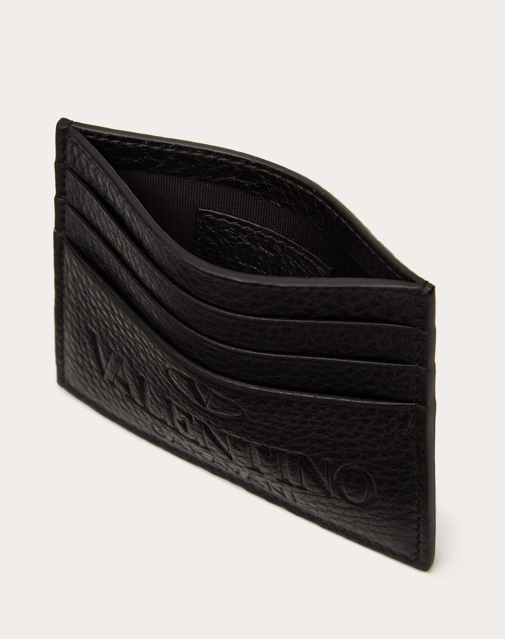 Valentino Logo Debossed Cardholder In Black