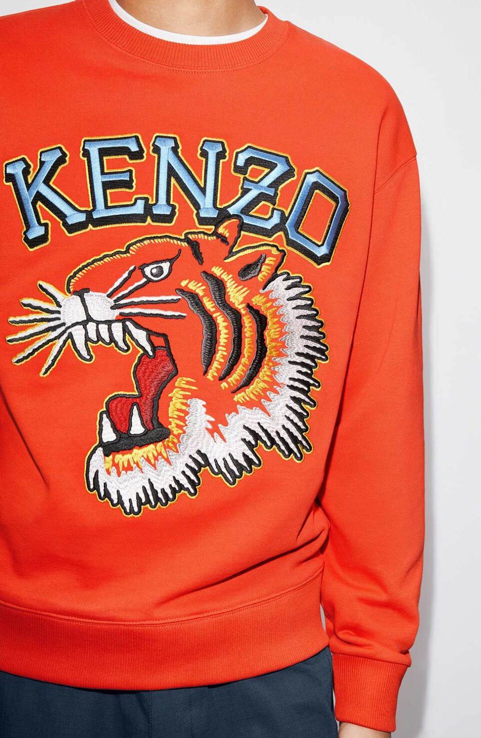 Kenzo Logo Embroidered Crewneck Sweatshirt In Red