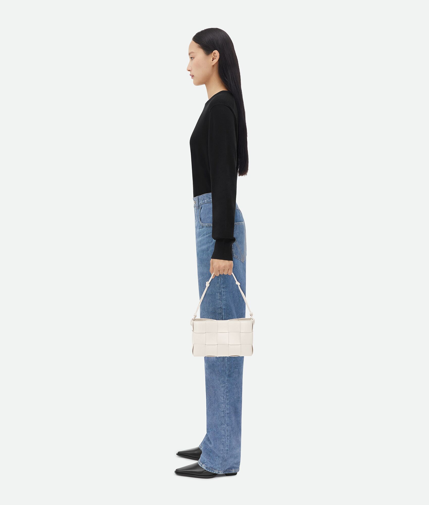 Bottega Veneta Cassette Leather Shoulder Bag In White