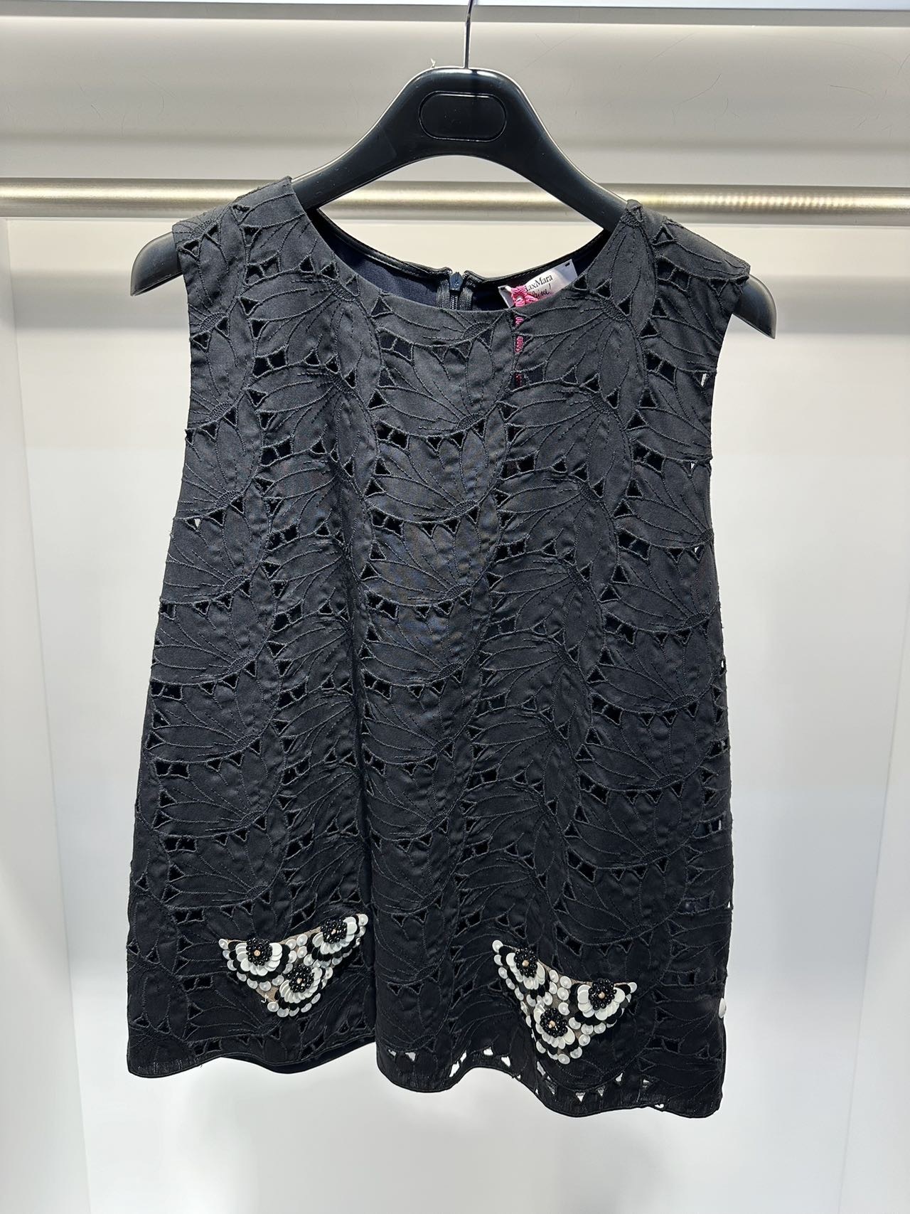 Max Mara Sleeveless Vest In Black