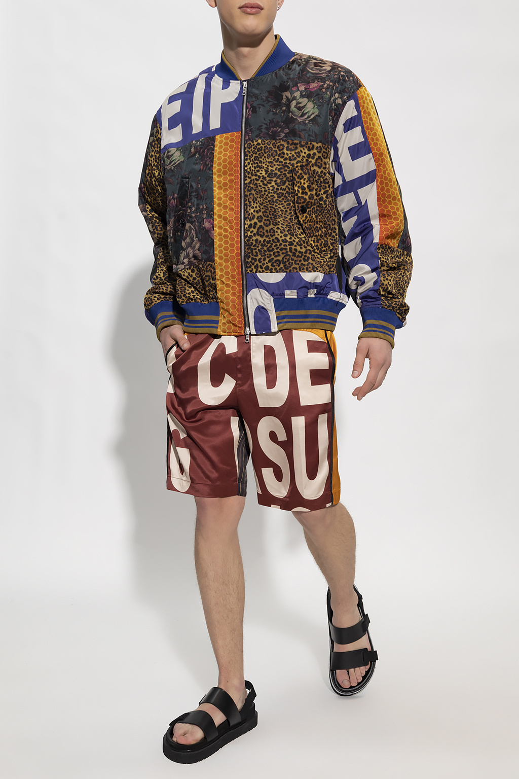 Dries Van Noten Logo Pattern Shorts In Red