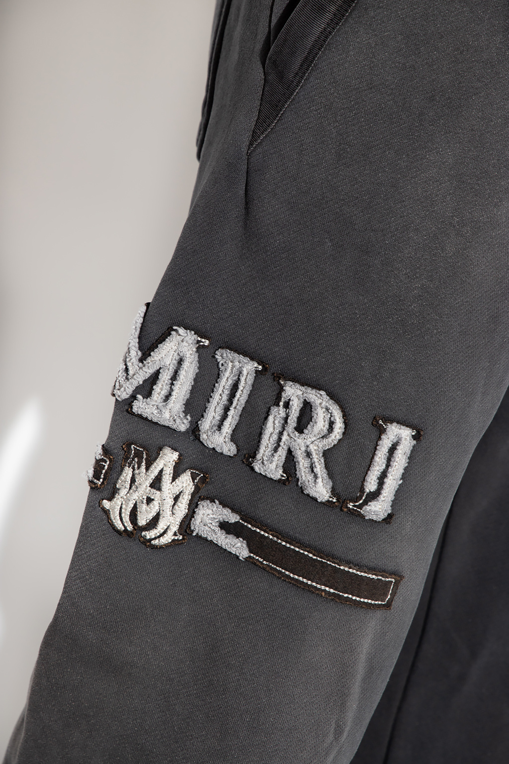 Amiri Logo Patch Drawstring Sweatpants In Black