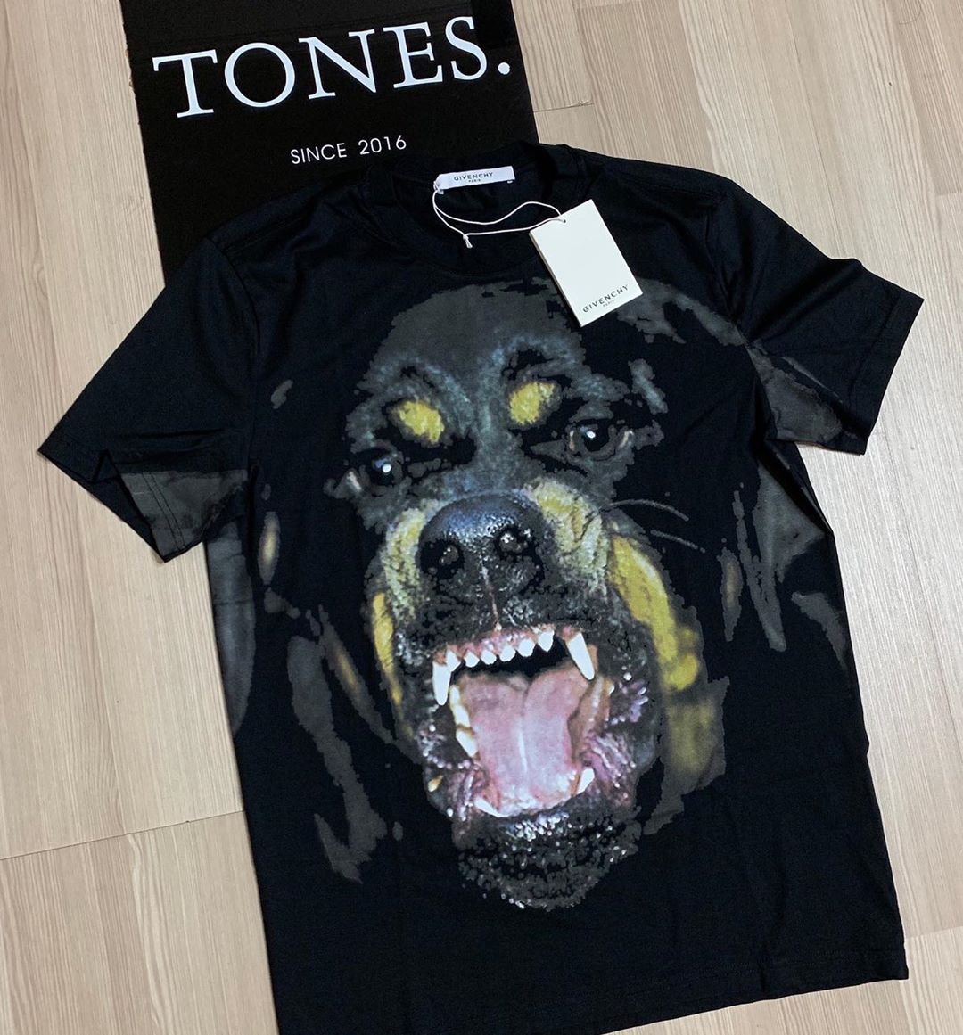 Givenchy Rottweiler Printed T-shirt In Black