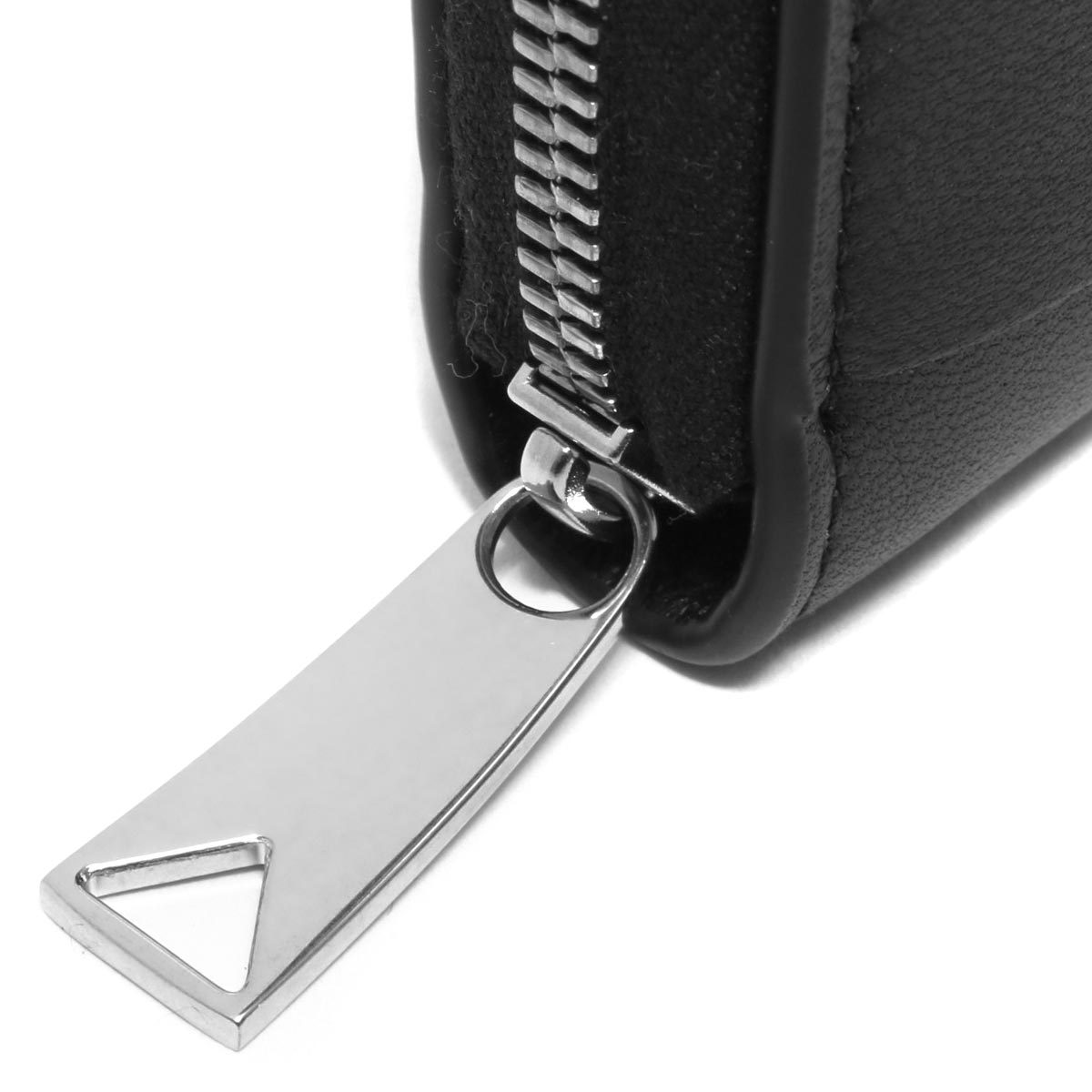 Bottega Veneta Weave A Zipper Purse In Black