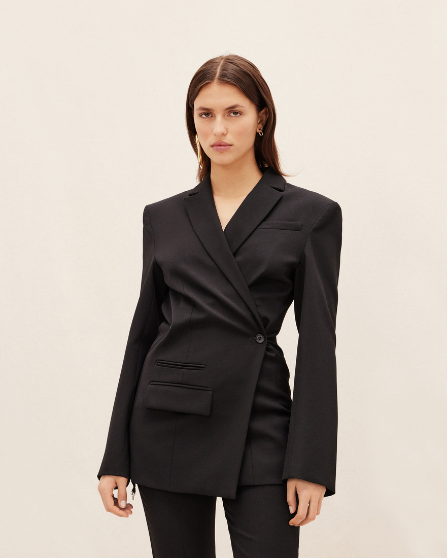 Jacquemus Crossover Double Breasted Blazer In Black