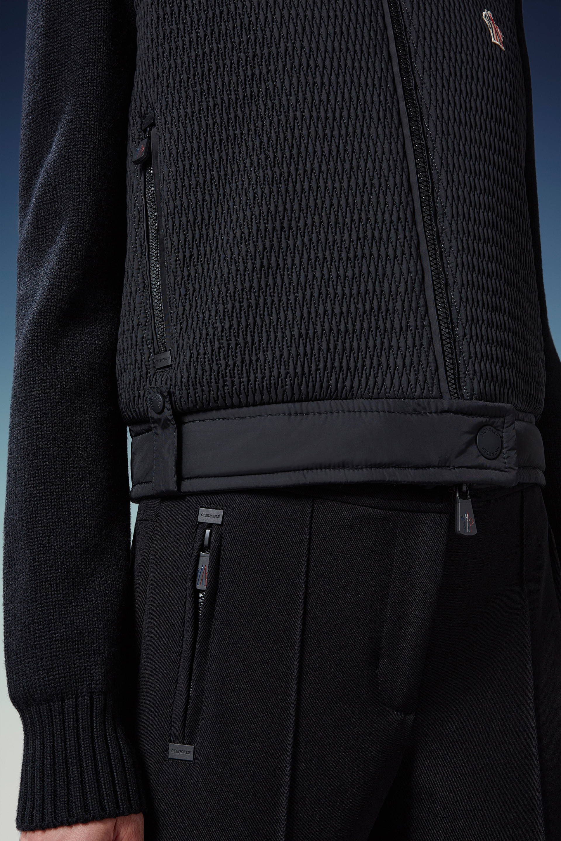 Moncler Tricot-trim Panel Insulated Jacket In Black