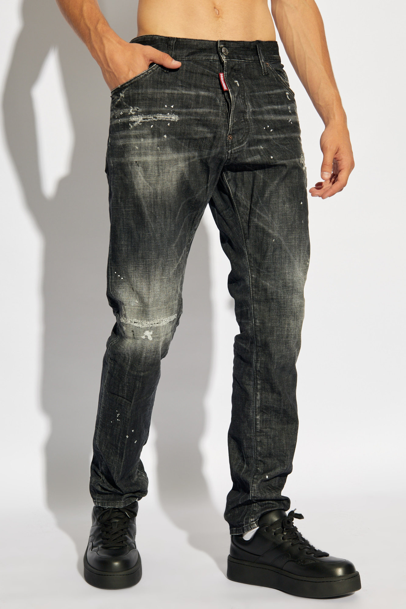 Dsquared2 Dsquared Men Jeans With A Lived-in Effect In Black