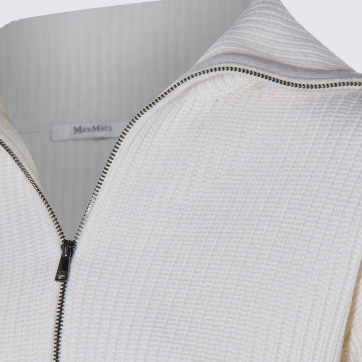 Max Mara Long-sleeved Sweater In White