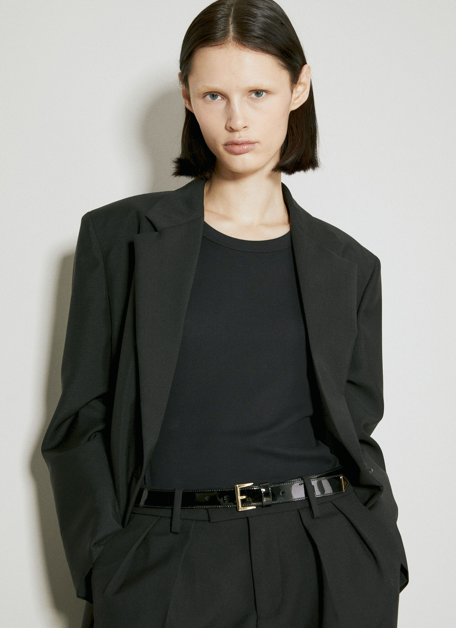 Prada Logo-plaque Patent Leather Belt In Black