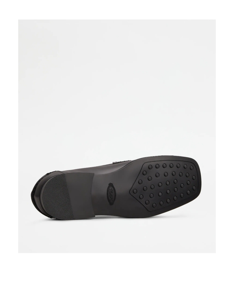 Tod's Logo-plaque Leather Loafers In Black