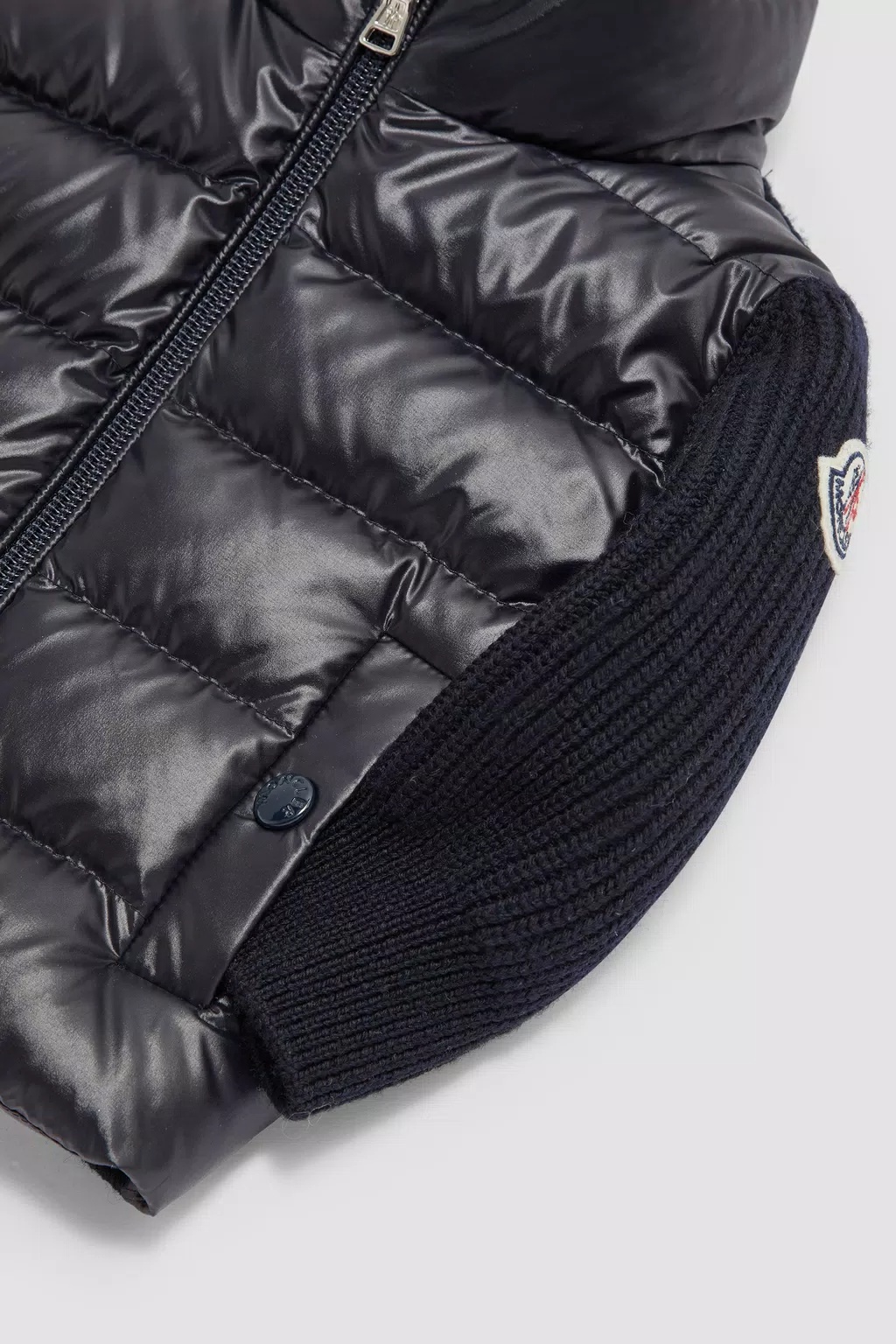 Moncler Logo-patch Padded Jacket In Blue