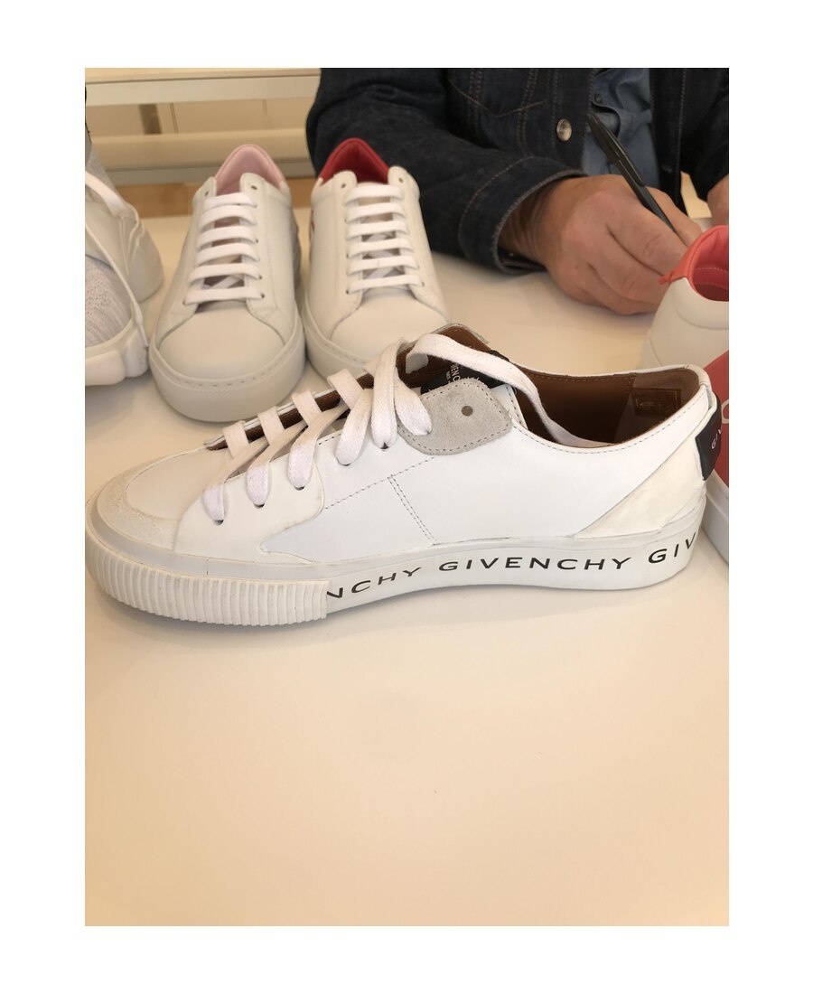 Givenchy Patch Logo Sneakers In White