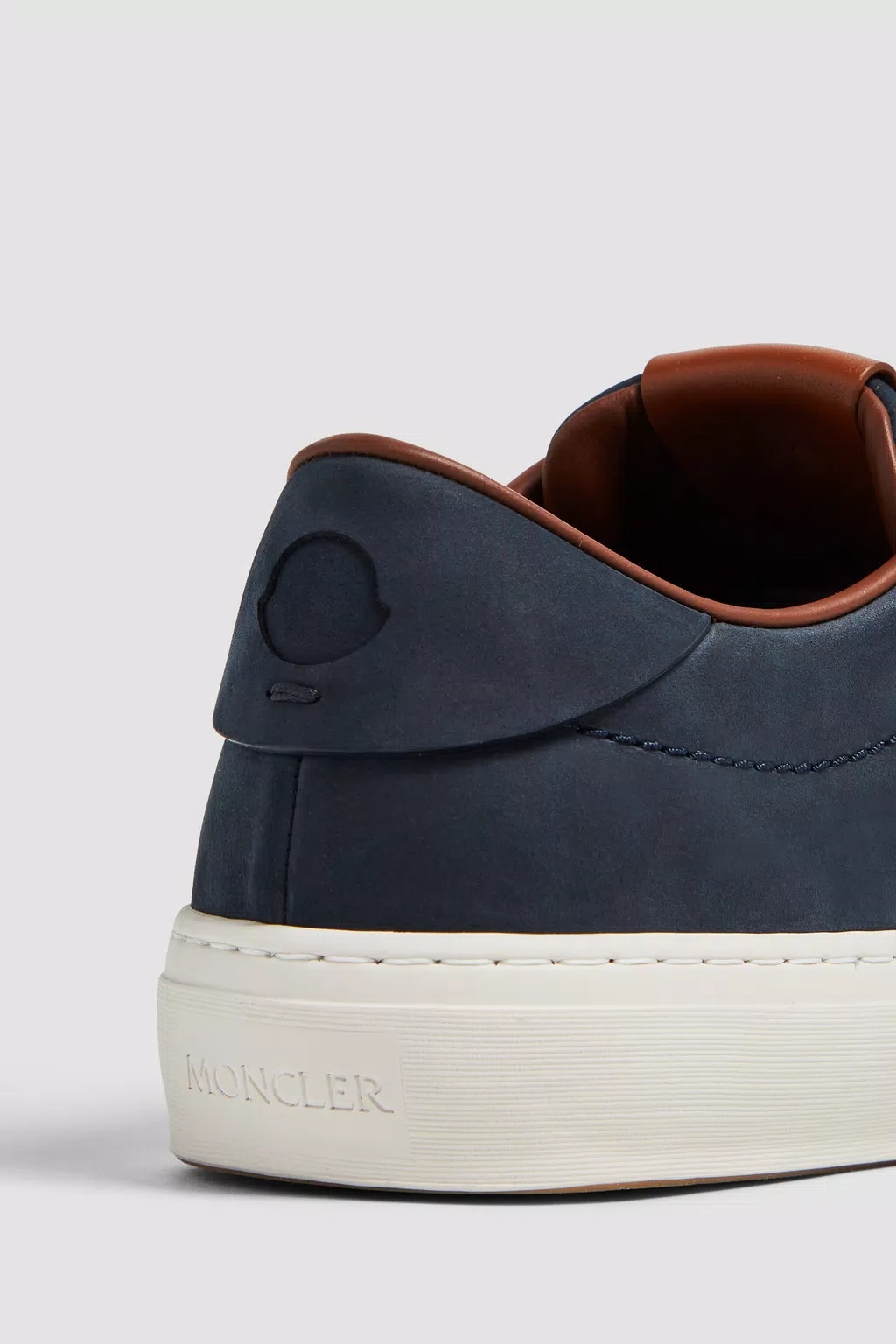 Moncler Monclub Low-top Suede Sneakers In Blue