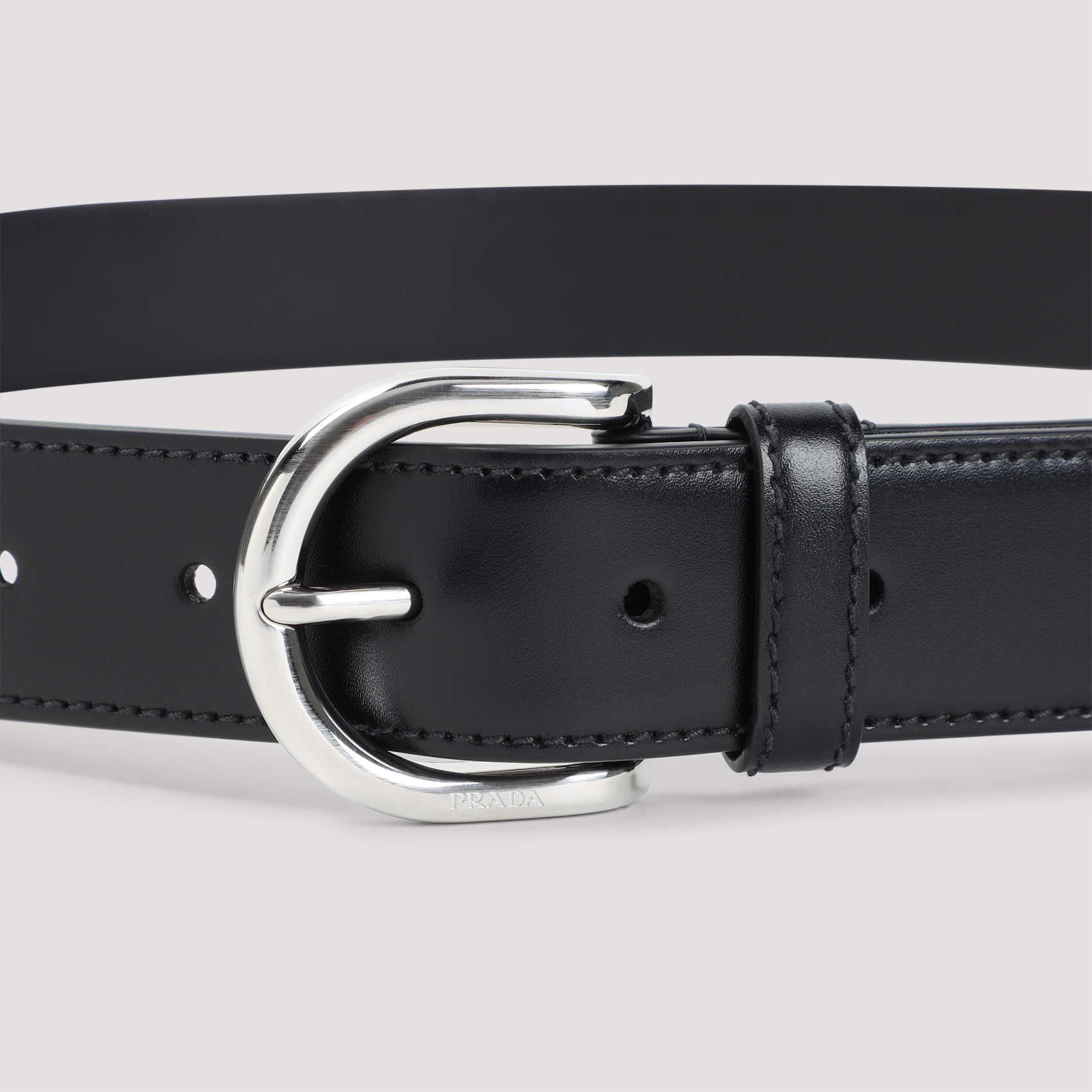 Prada Adjustable Leather Belt With Round Silver Buckle In Black