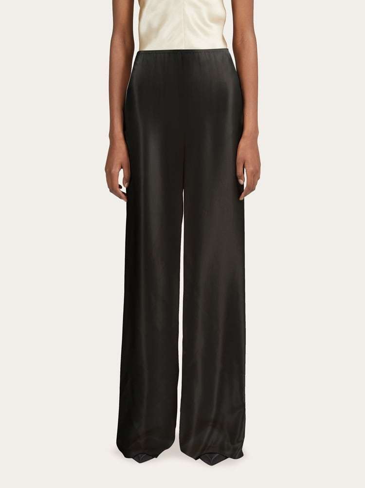 Ferragamo Loose Waist Casual Pants In Black