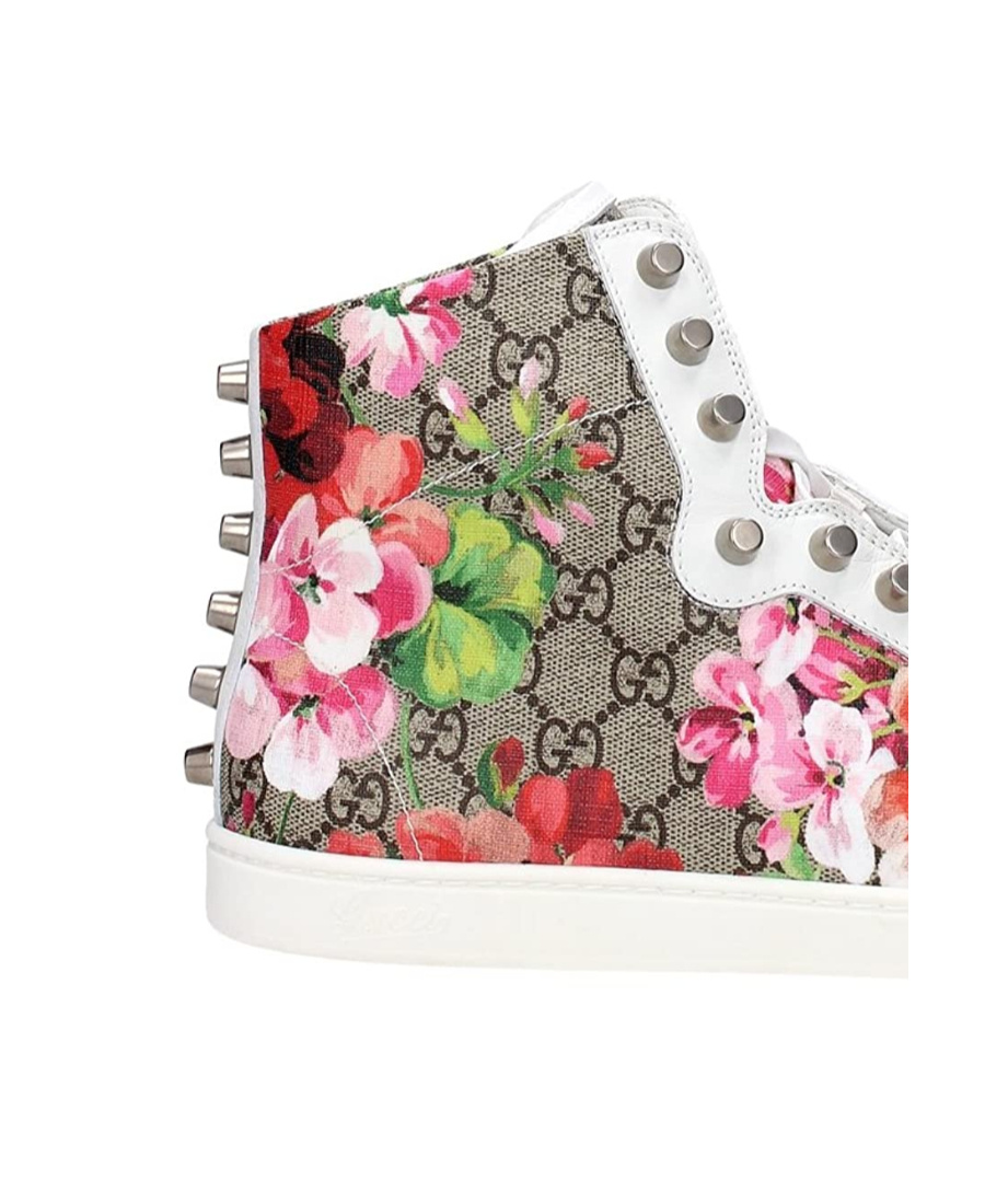 Gucci Riveted Casual Sports Shoes In White