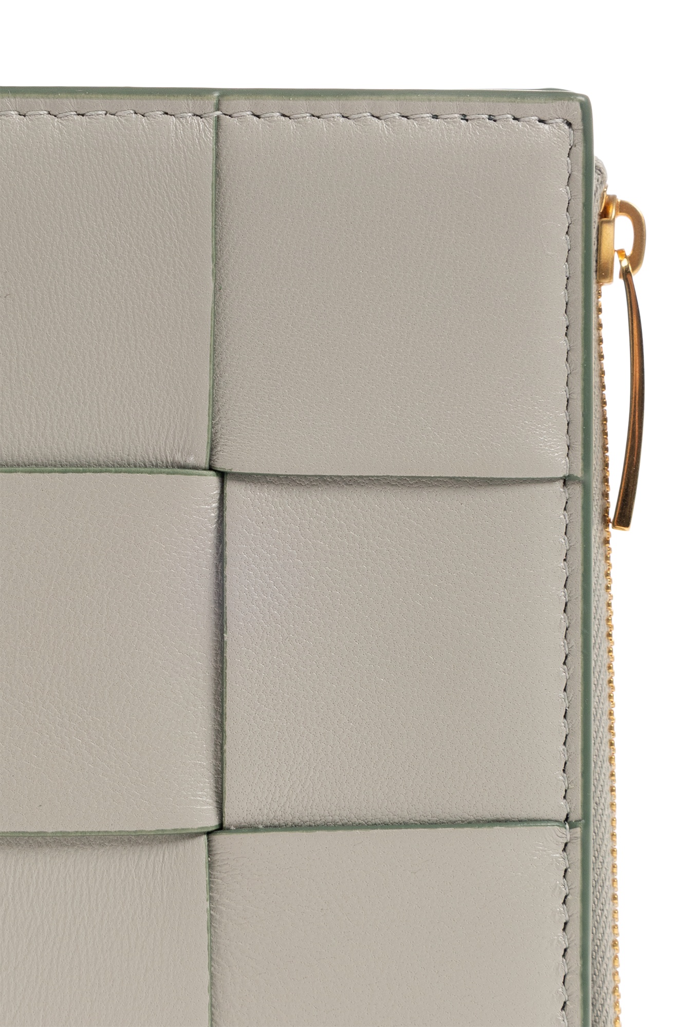 Bottega Veneta Logo Wallet In Nude