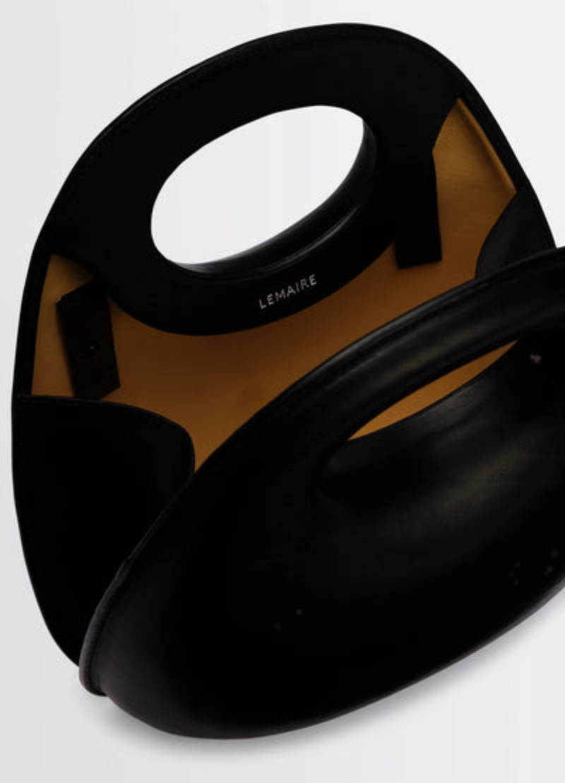Lemaire Egg Leather Shoulder Bag In Black