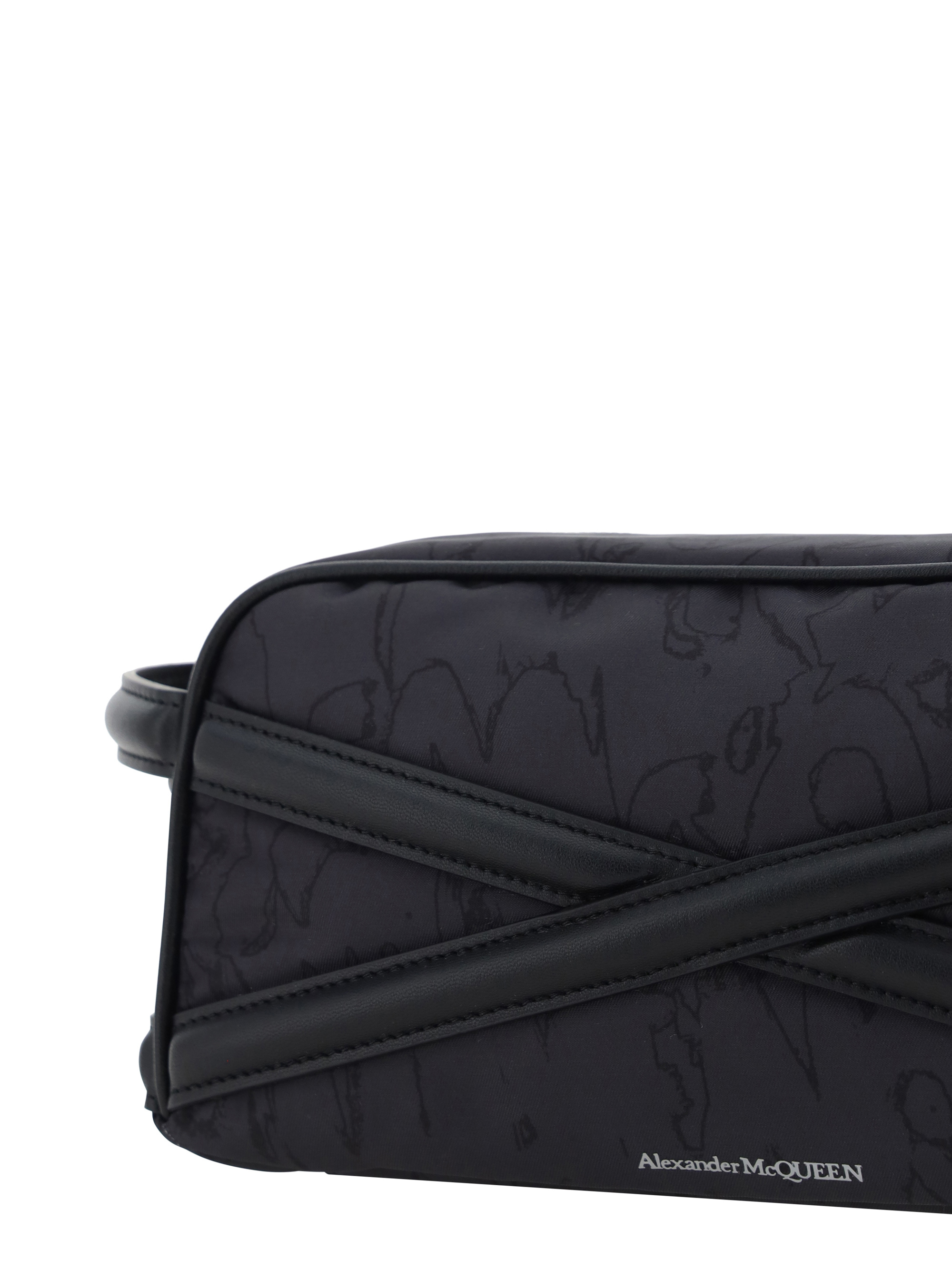 Alexander Mcqueen The Harness Vanity Case Men In Black