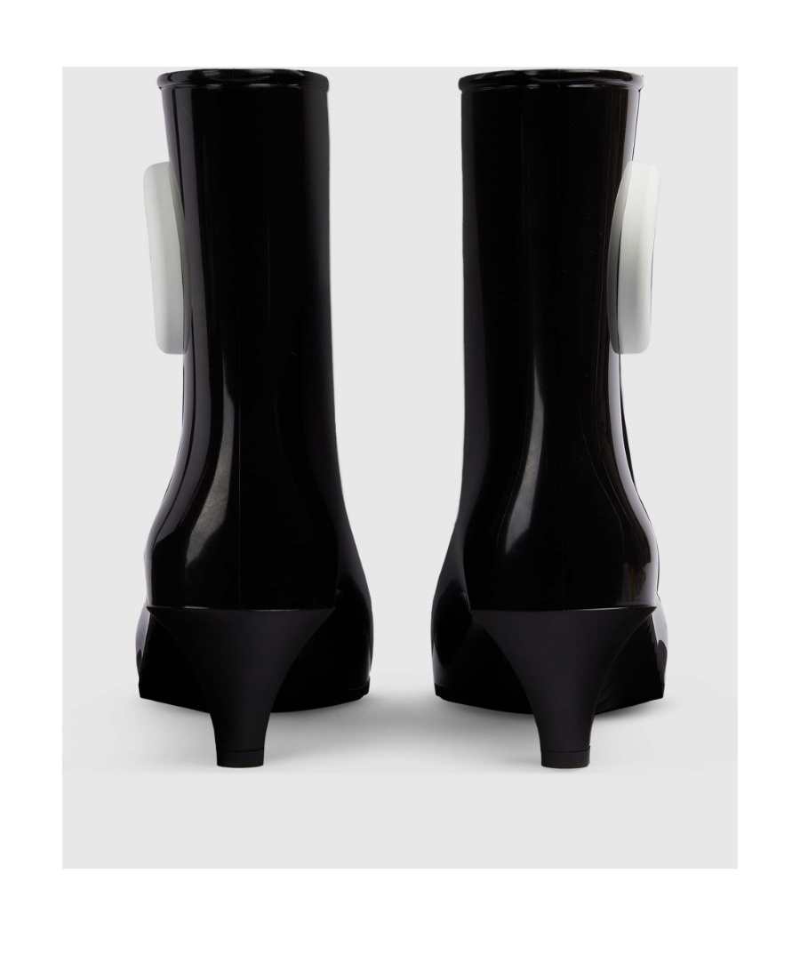GUCCI INTERLOCKING G POINTED-TOE BOOTS