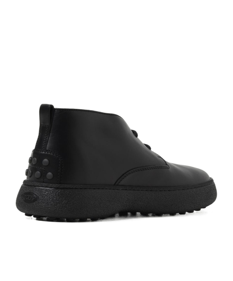 Tod's Wg Desert Boots In Black