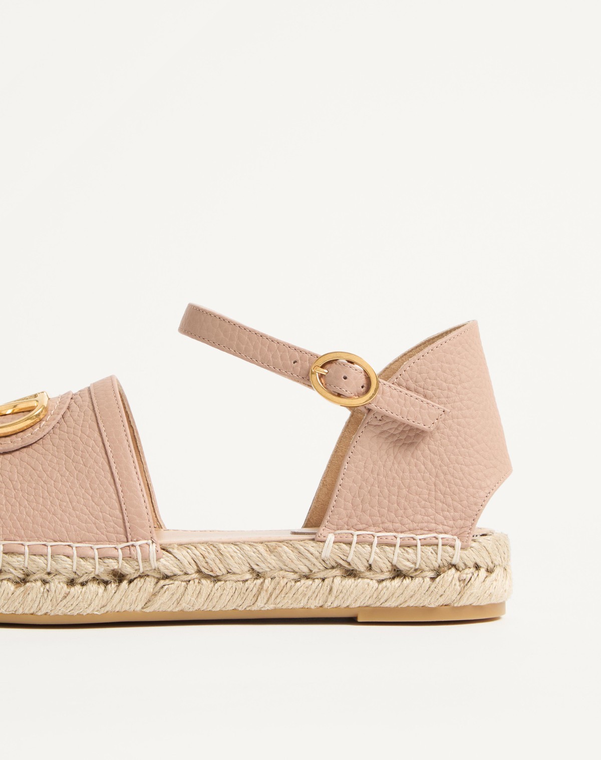 Valentino Garavani Vlogo Signature Ballerina In Laminated Grainy Calfskin 25mm Woman Rose Cannelle 4 In Cinnamon Rose