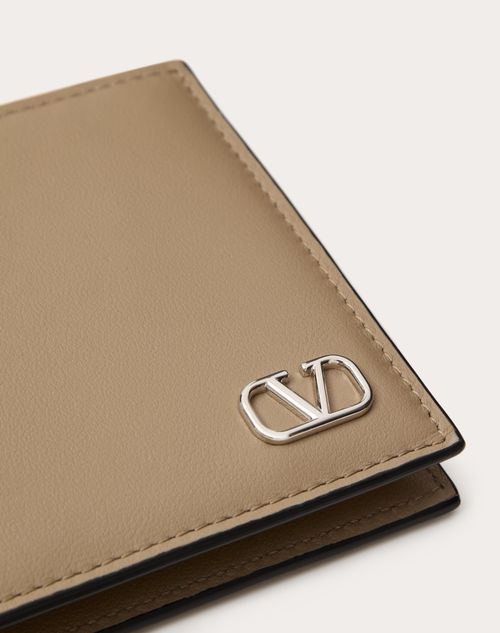 Valentino Vlogo Signature-plaque Bi-fold Wallet In Nude