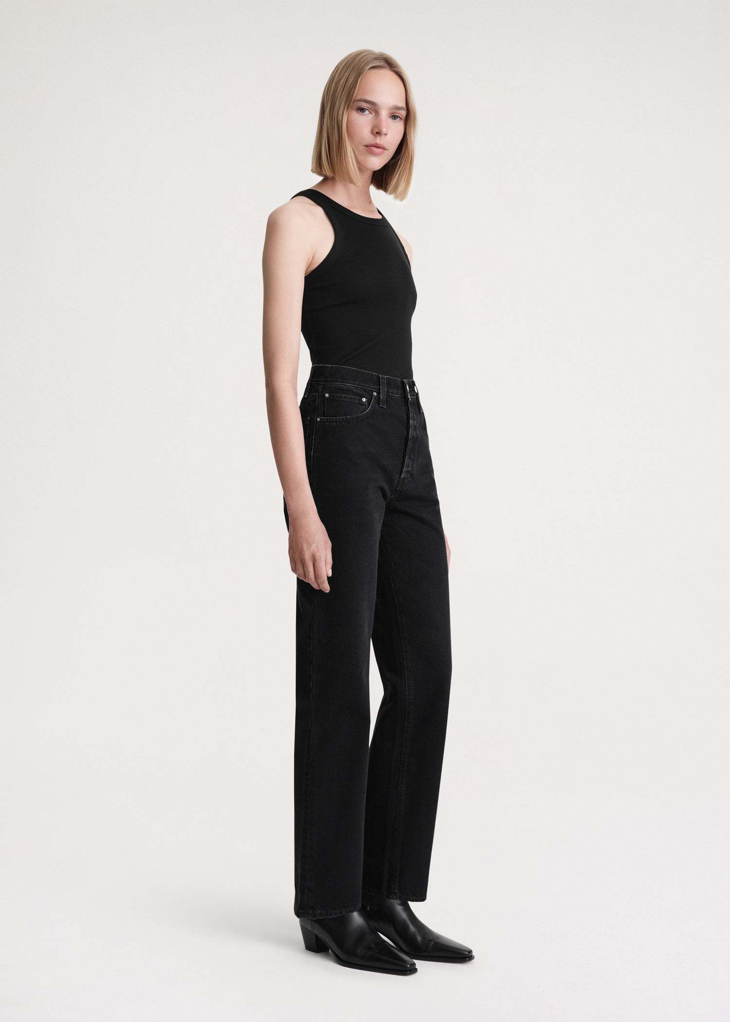Totême High-rise Straight-leg Jeans In Black
