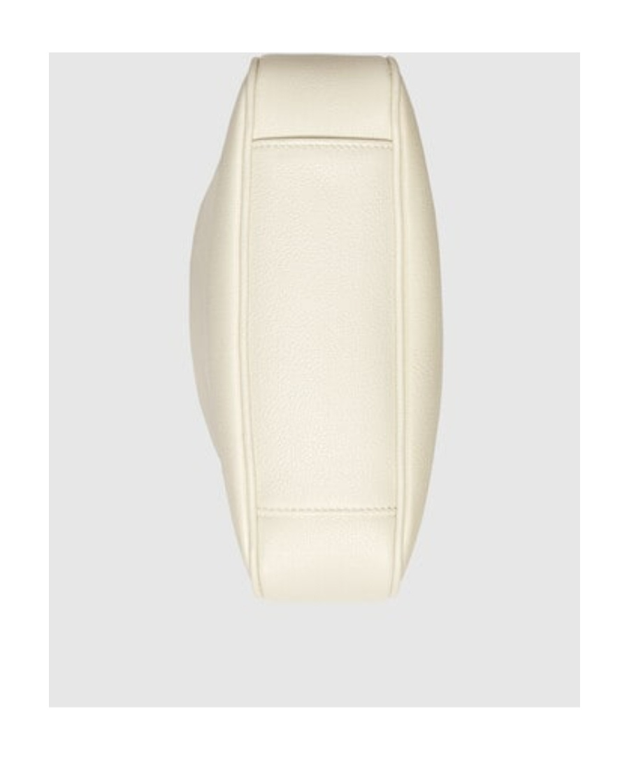 Gucci Diana Medium Shoulder Bag In White