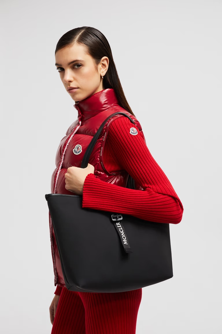 Moncler Trick Tote Bag In Black