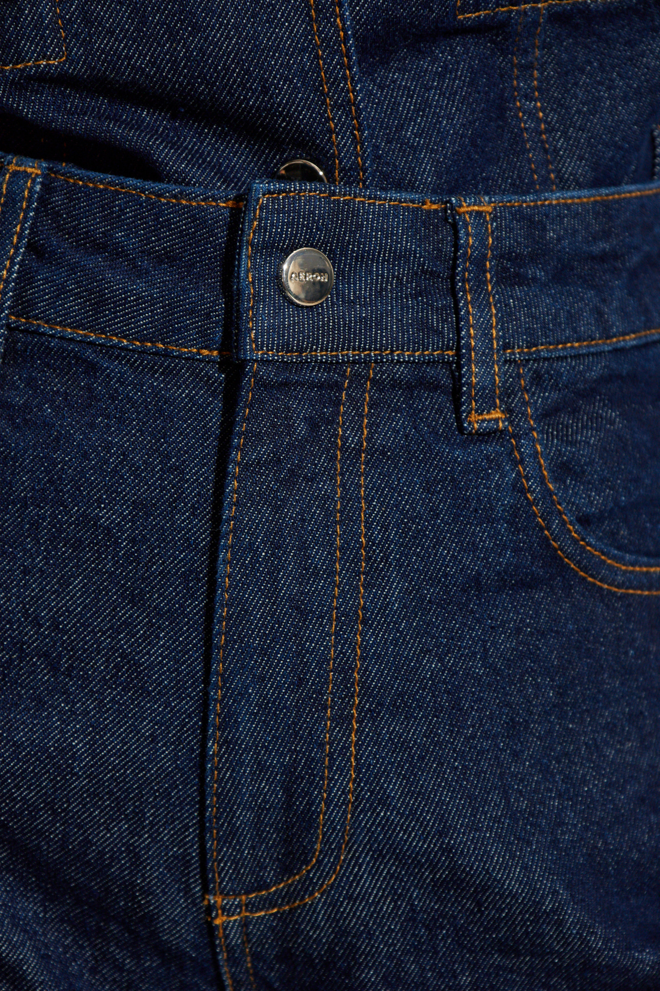 Aeron Kato Jeans In Black