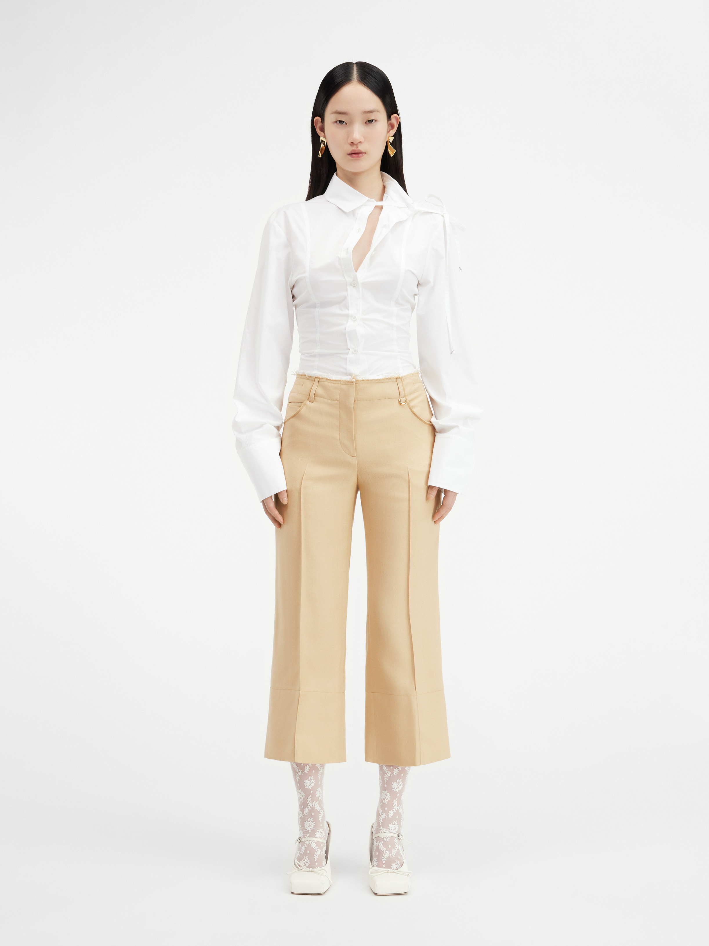 Jacquemus Le Pantalon Cropped Trousers In Nude