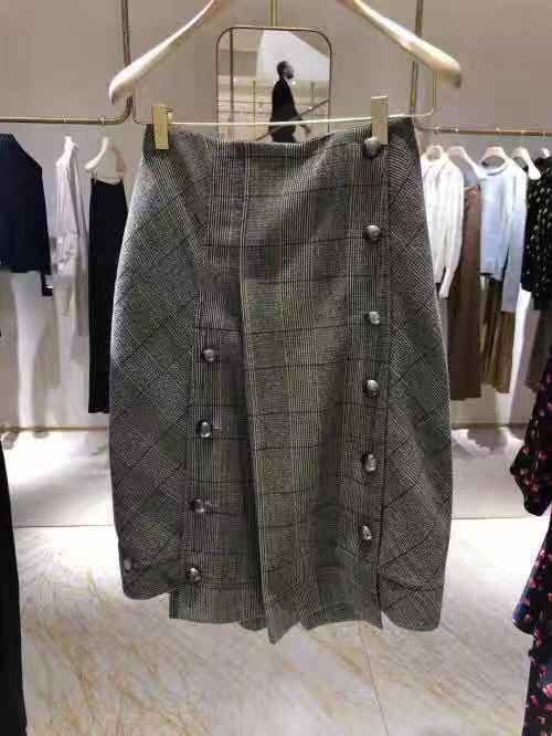 Chloé Checked Pleated Skirt In Gray