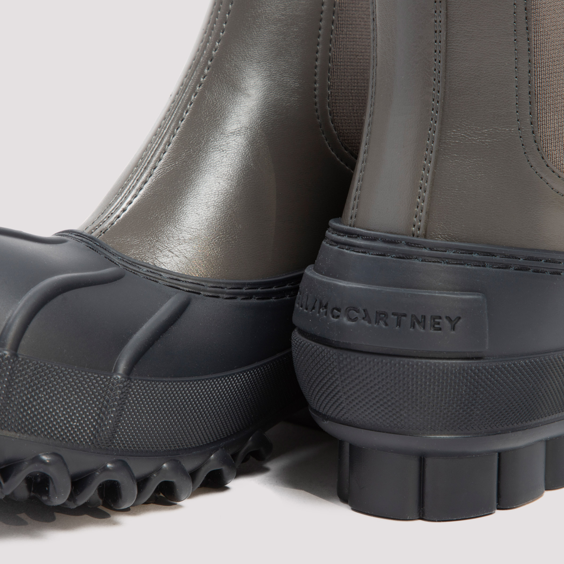 Stella Mccartney Duck City Chelsea Boots In Black