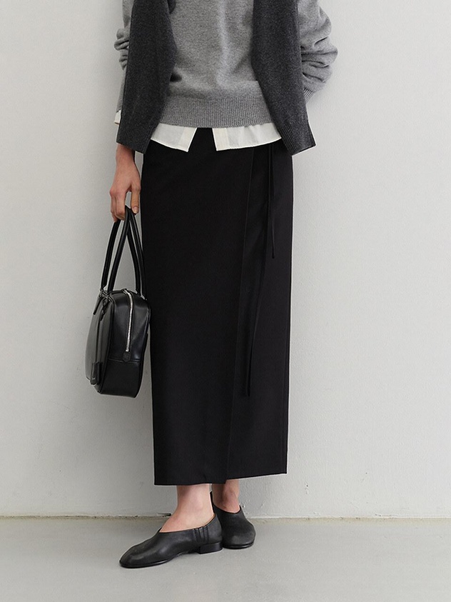 Dunst Maxi Wrap Skirt In Black