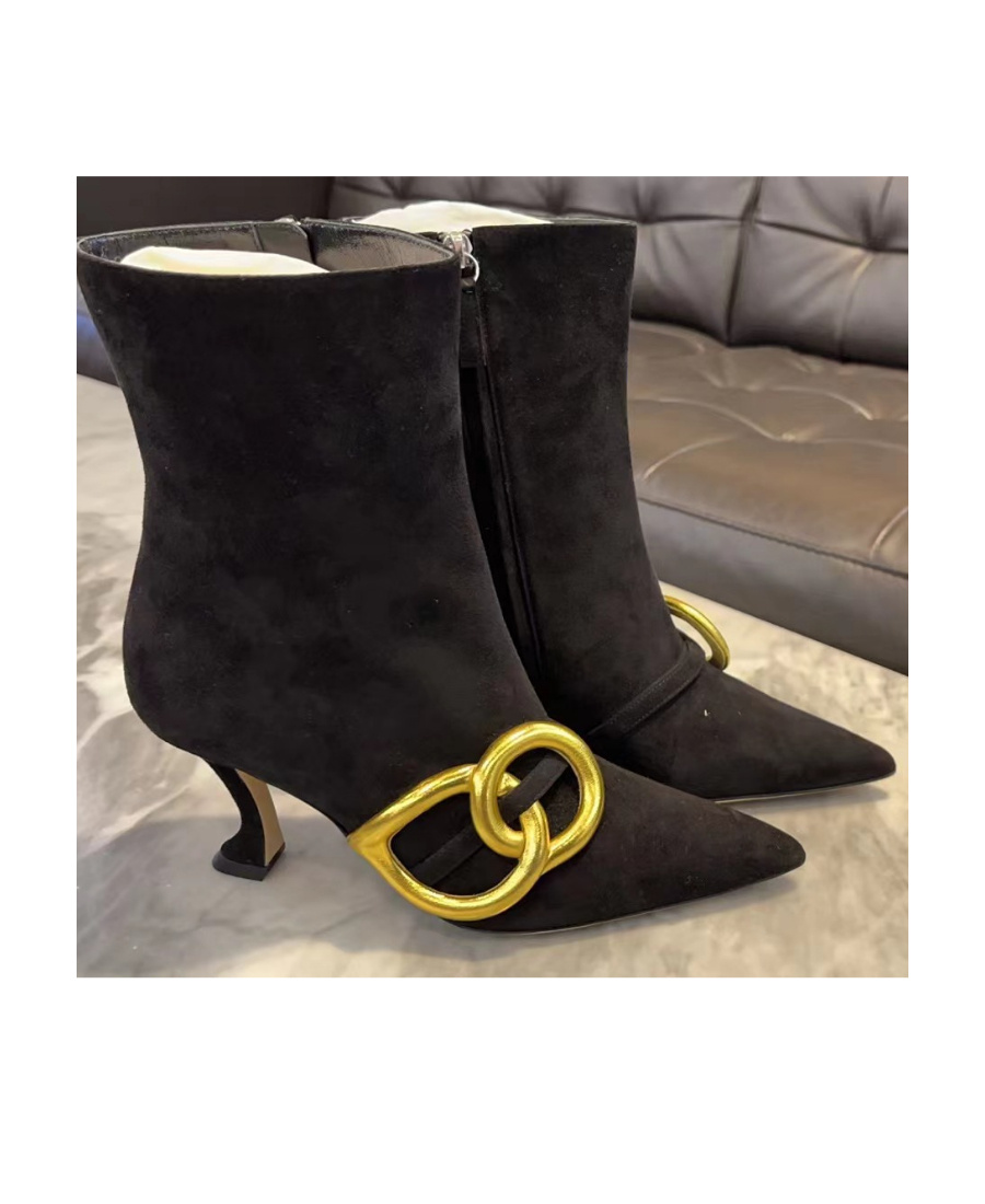 Manolo Blahnik Logo High-heeled Short Boots In Black
